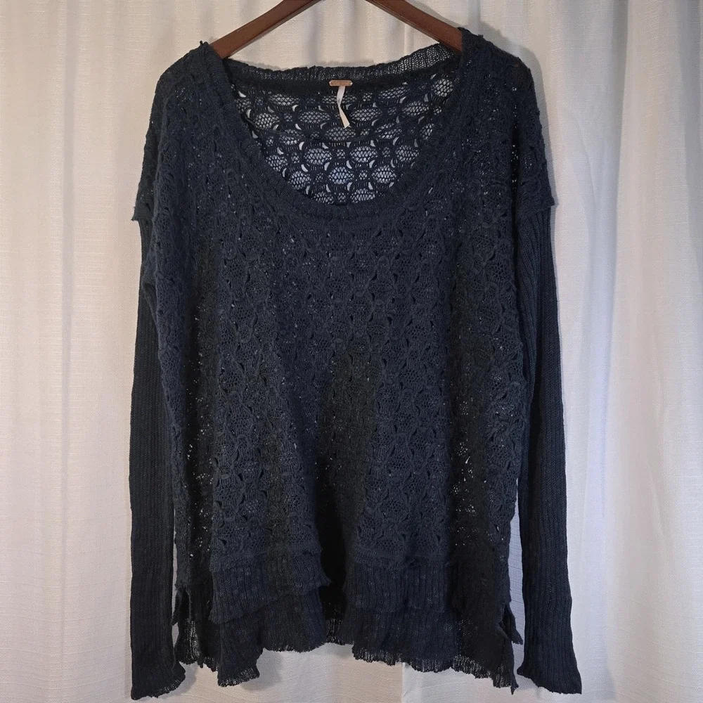Free People‎ Navy Blue Lace Knit Sweater Crochet Boho Festival Long Sleeve